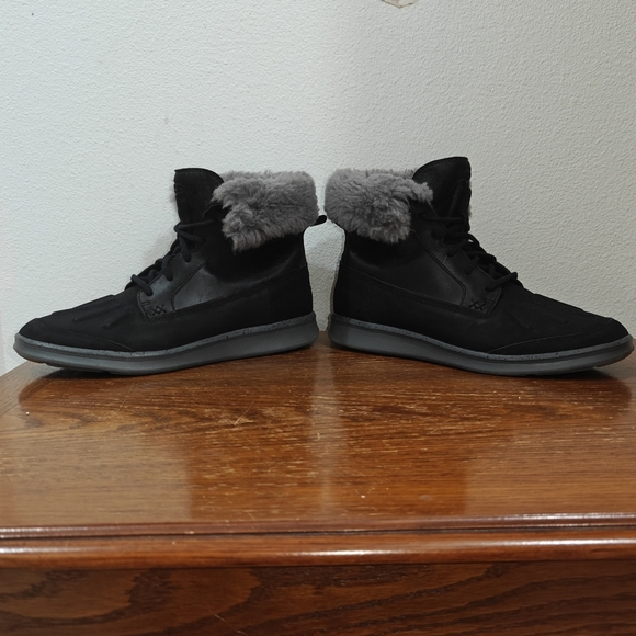 Ugg Roskoe Black Boots Mens 9.5 Snow Boots - Picture 5 of 12